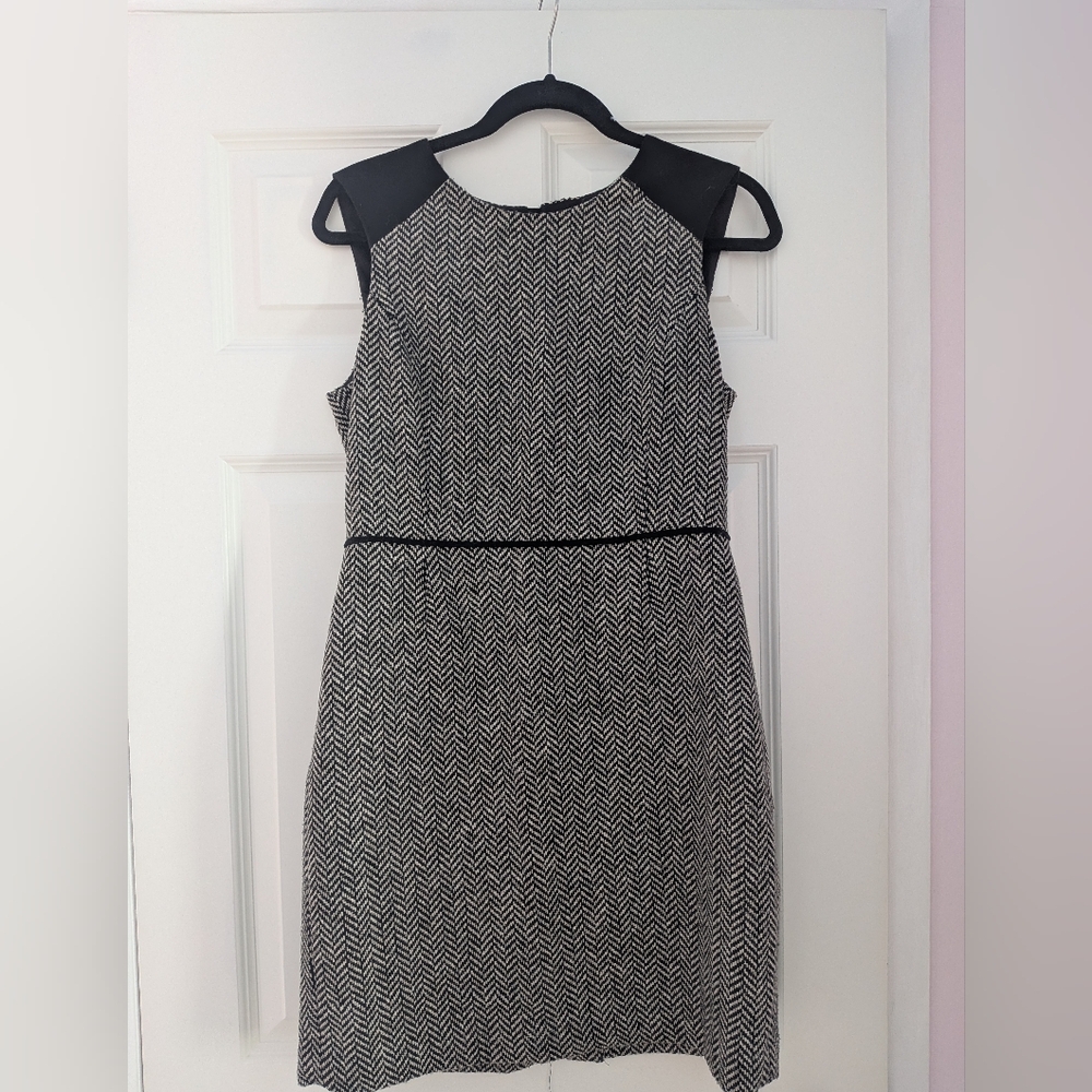 Banana Republic Black and White Patterned Midi Dress